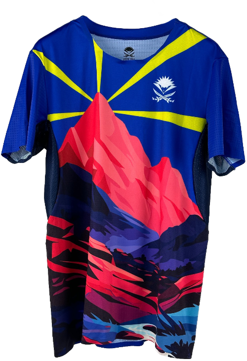 Maillot (t-shirt) de trail ultra technique avec les couleurs de La Réunion.